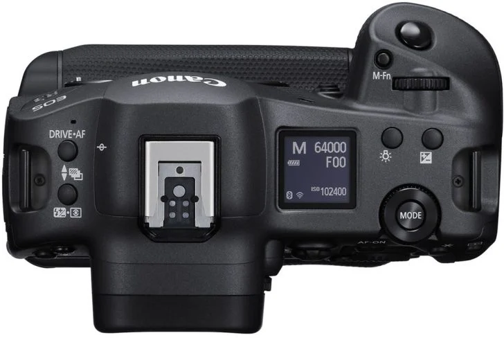 The EOS R1 has two CFexpress Type B memory card slots